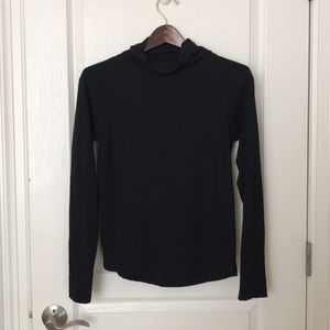 Lululemon turtleneck